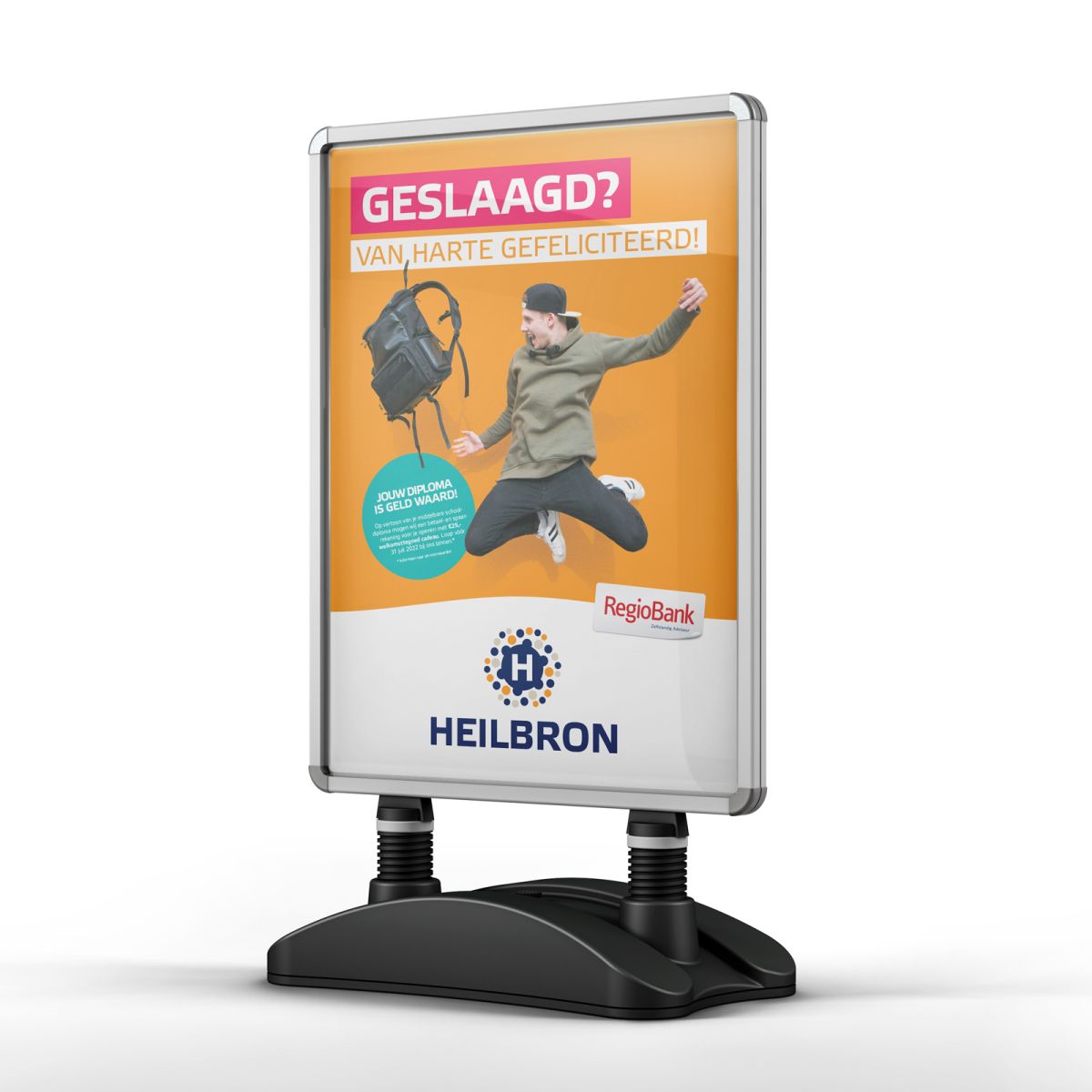 220517-Heilbron-studentenactie-Regiobank-stoepbordposter