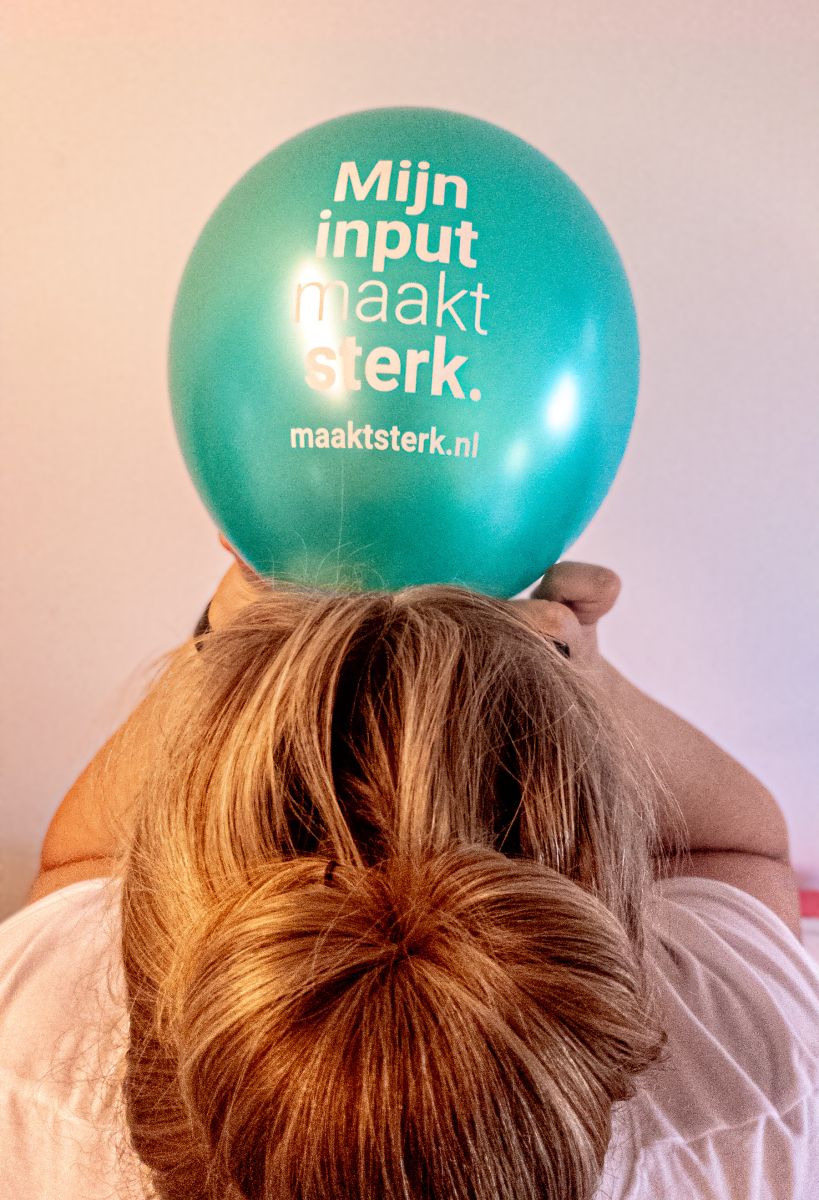 230625-Oude-IJsselstreek-Gemeente-Interne-Terugkomactie-Maakt-Sterk-ballon-opblazen