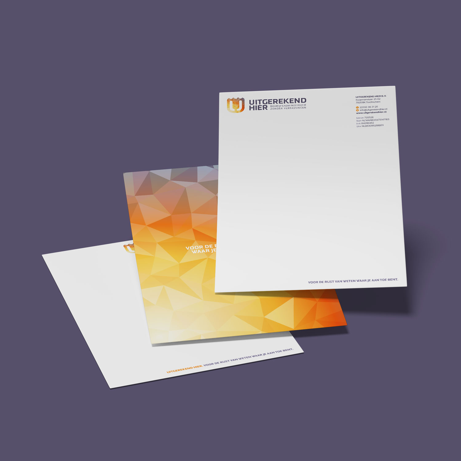 Uitgerekend Hier Briefpapier Volgvel Briefpapier en volgvel voor Uitgerekend Hier met bedrukte achterkant